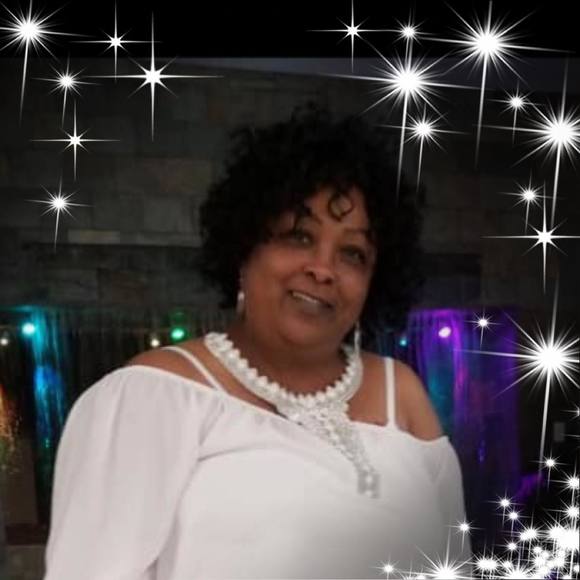 Meet your Posher, Freda - Picture 1 of 1